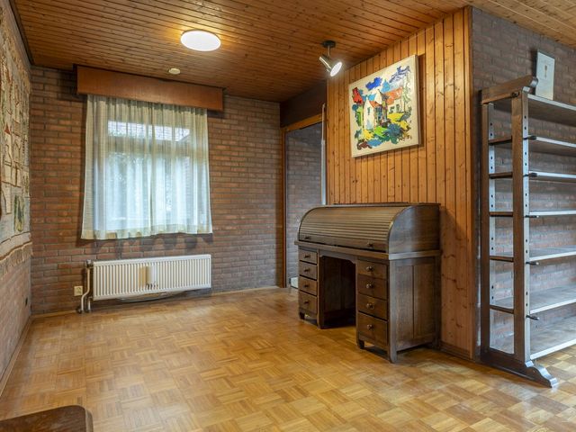 Burgemeester van de Loostraat 12, Berg En Terblijt