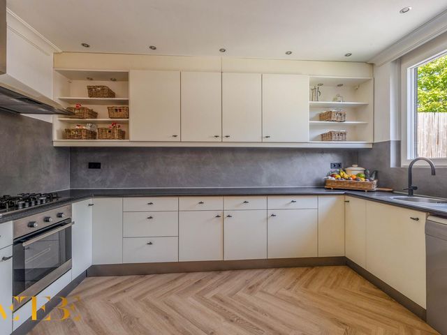 Gruttostraat 25, Velden