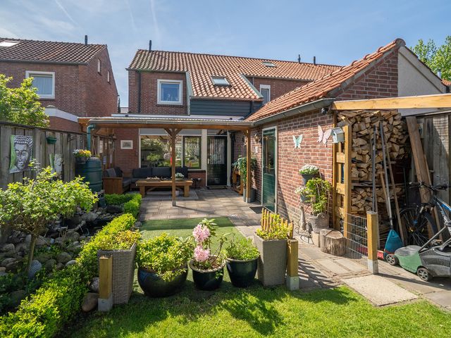 Sabangstraat 15, Enschede