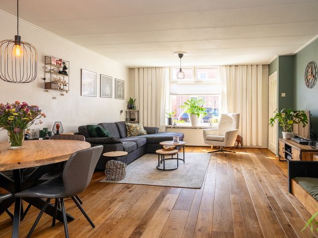 Sabangstraat 15, Enschede