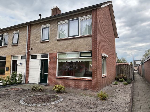 Engelsstraat 103, Vriezenveen