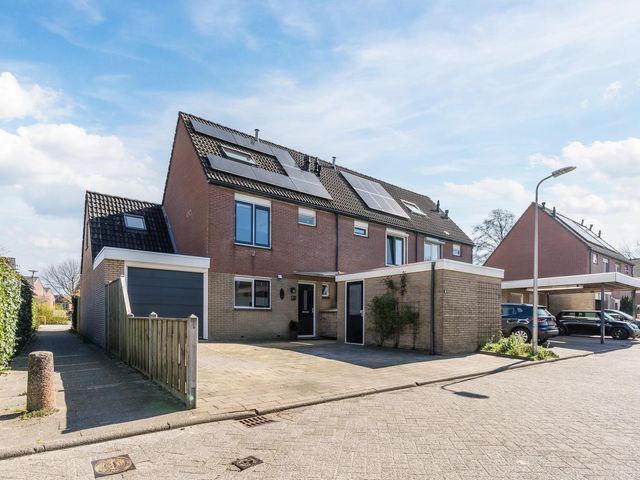 De Boeier 10, Hoogeveen