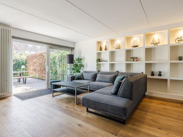 De Boeier 10, Hoogeveen