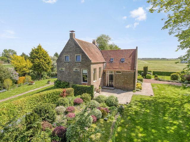 Wolddijk 58, Bedum