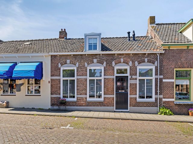 Markt 3, Arnemuiden