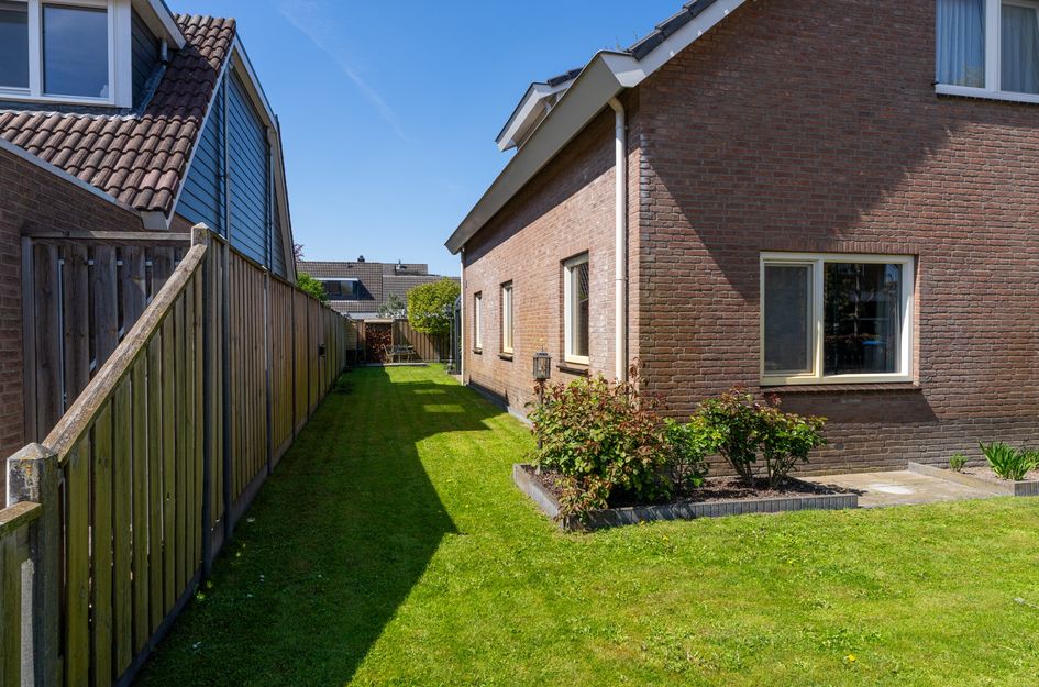 Kerkstraat 14