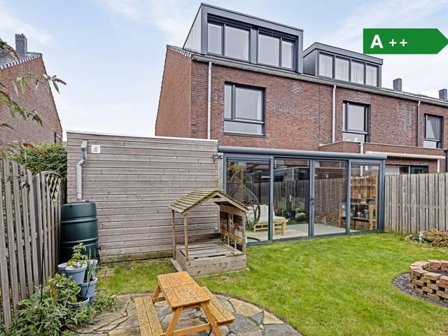 Tom Navislaan 34, Den Haag