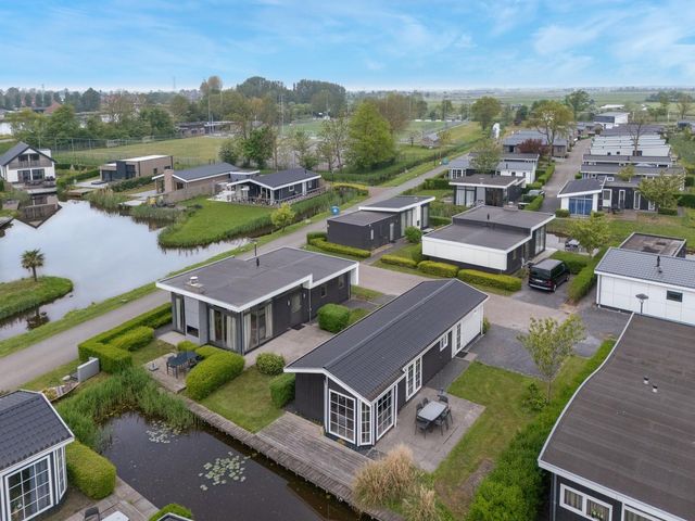 Burgemeester Dalenbergstraat 50, West-Graftdijk