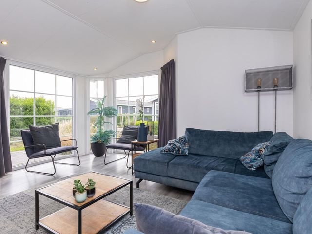 Burgemeester Dalenbergstraat 50, West-Graftdijk