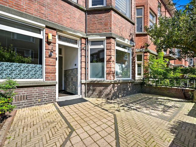 Wolfhezestraat 26, 'S-Gravenhage