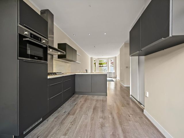 Wolfhezestraat 26, 'S-Gravenhage