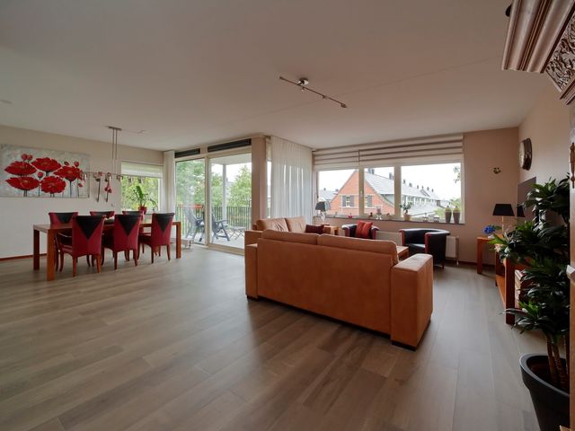 Bergermeerstraat 99, Den Haag