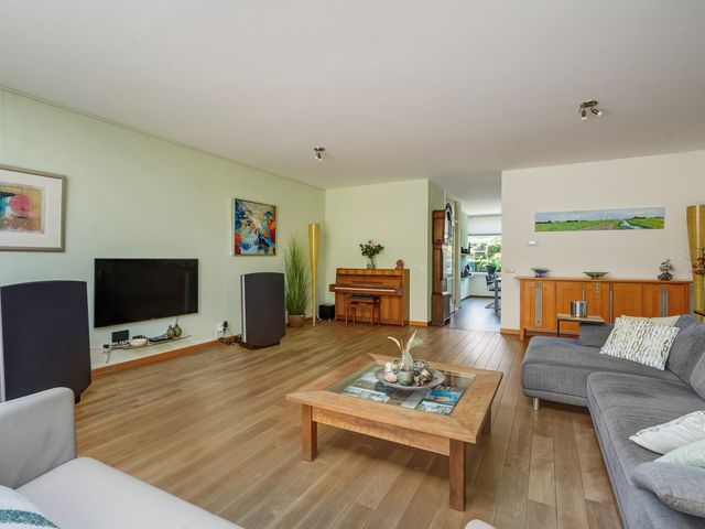 Luchtenburglaan 52, Den Haag