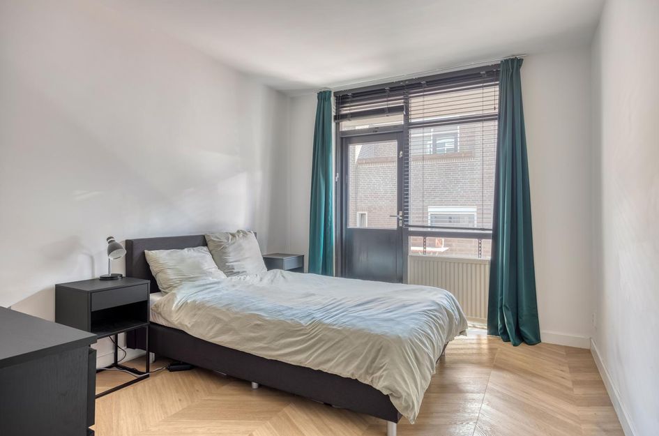 Grotestraat 232