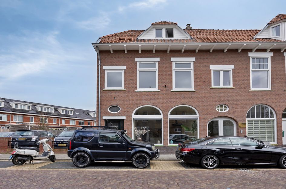 Deutzstraat 8