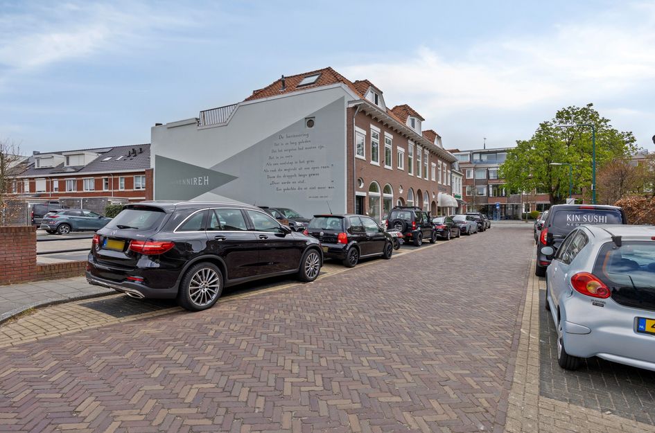 Deutzstraat 8