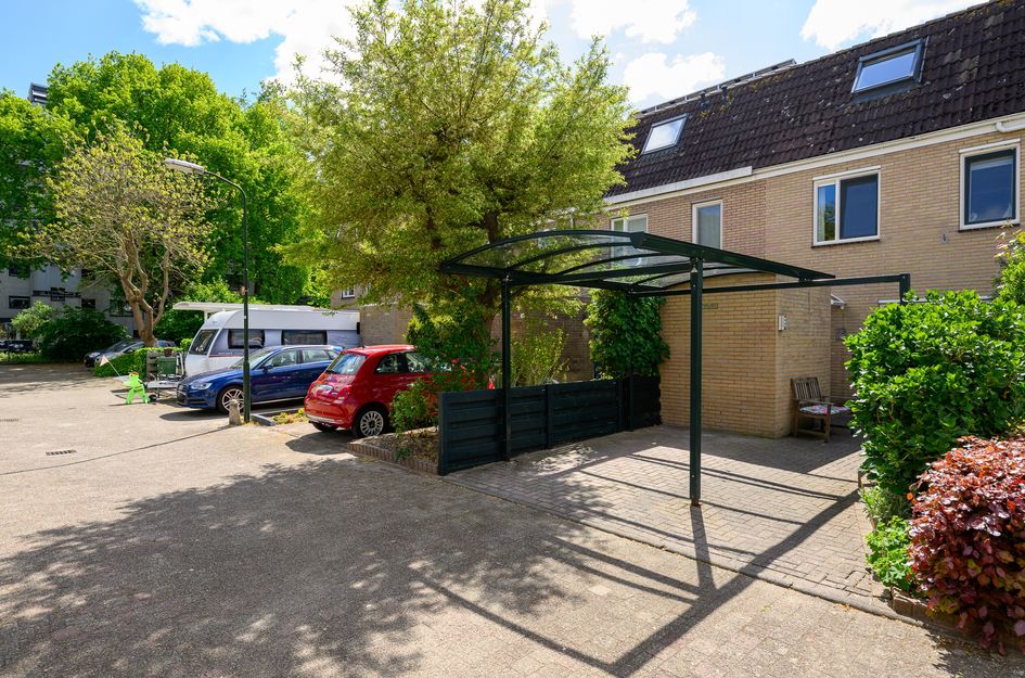 Doornenburg 73