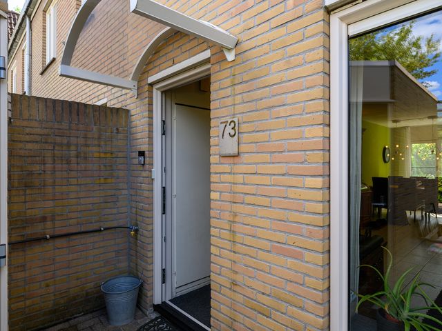 Doornenburg 73, Leidschendam