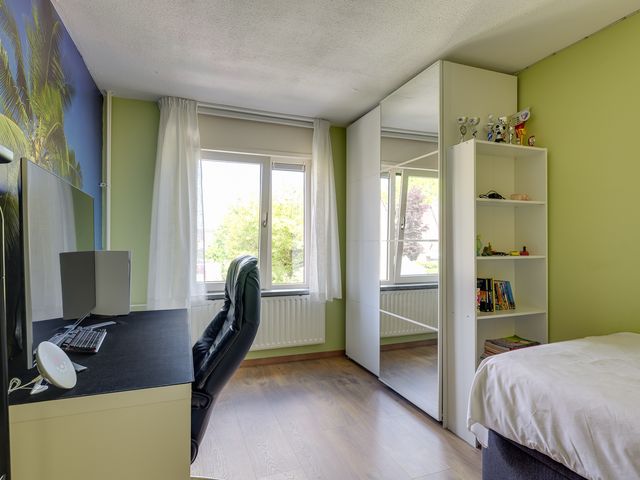 Doornenburg 73, Leidschendam