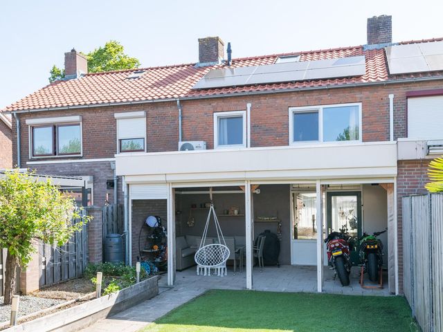 Gersdorfstraat 30, Zevenaar