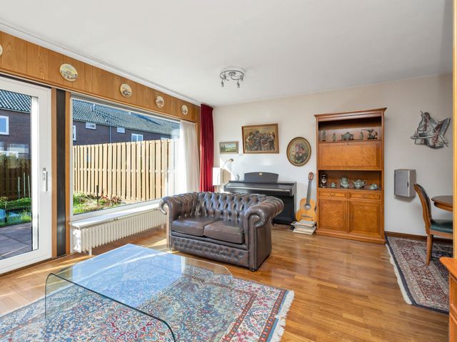 Kamperfoeliestraat 3, Landsmeer