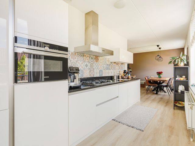Tieratesstraat 22, Wateringen