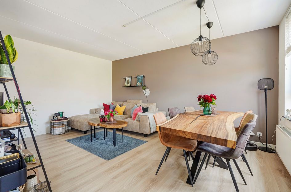 Tieratesstraat 22