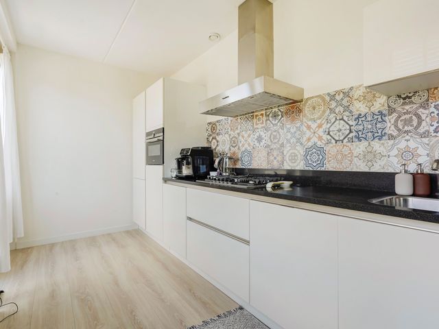 Tieratesstraat 22, Wateringen