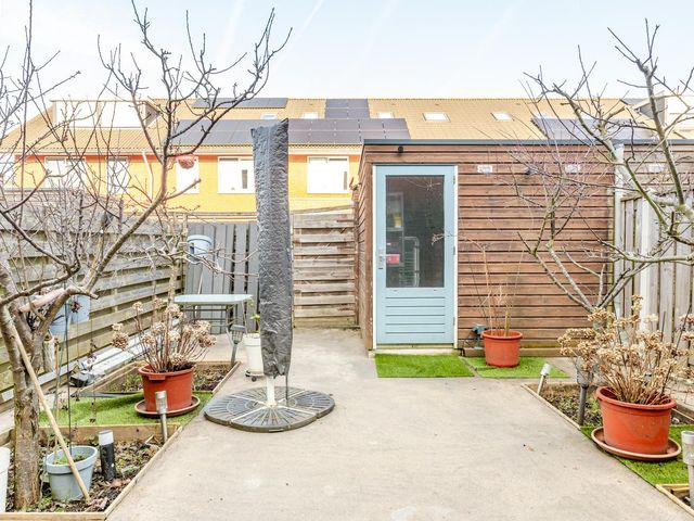 Mickey Mousestraat 37, Almere