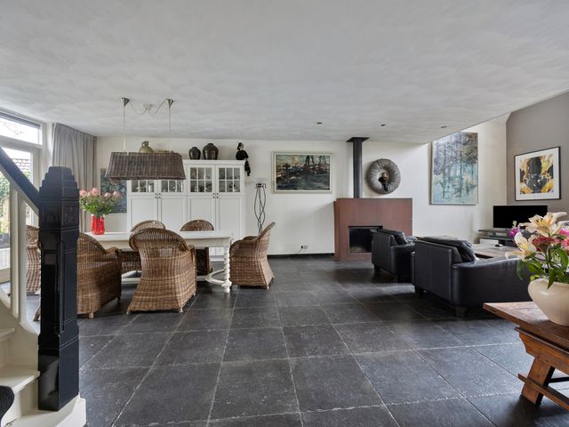 Hoofdweg 52, Loenen