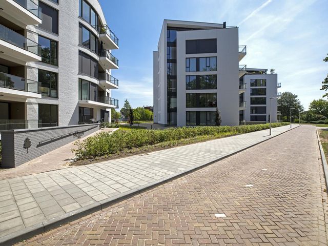 Le Sage ten Broeklaan 15 01, Eindhoven