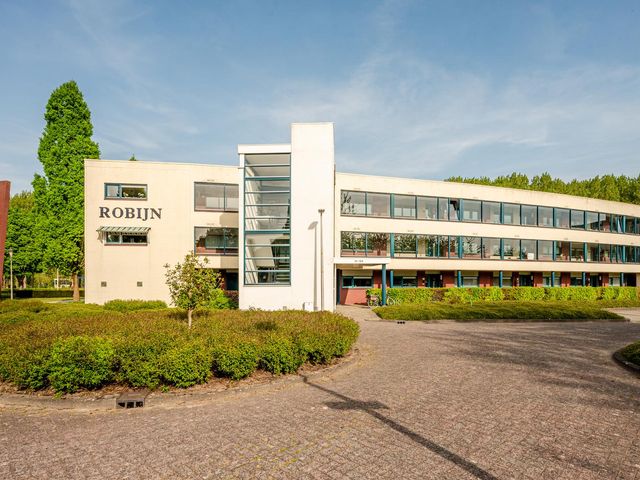 Het Spectrum 74, Dronten