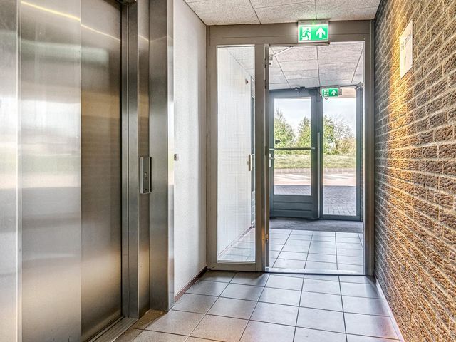 Westeinde 25, Lekkerkerk