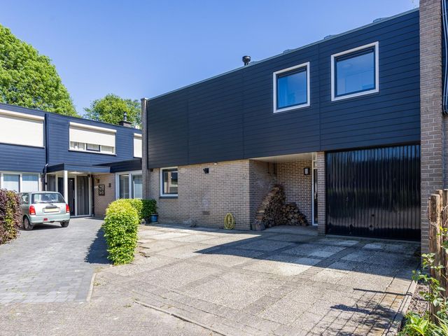 Vechtlaan 80, Hengelo