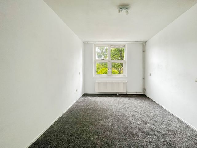Hazenburglaan 103, Hoofddorp