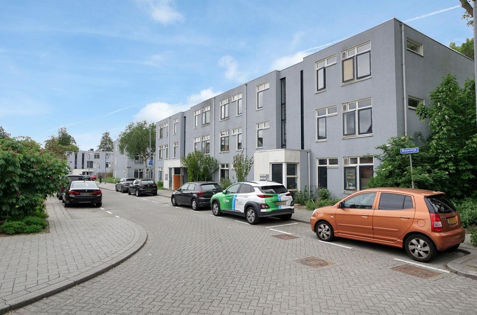 Bazeldijk 11