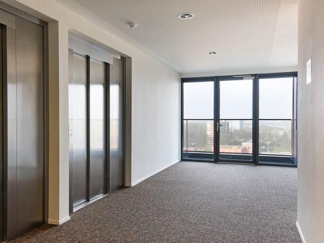 Martinus Nijhofflaan 2N10, Delft