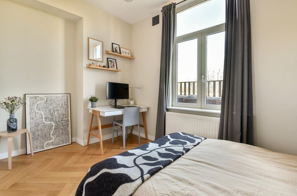 Admiraal De Ruijterweg 237 4