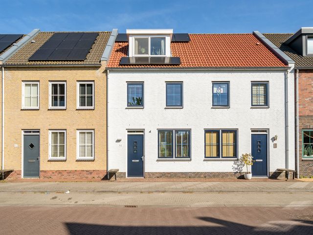 Hoge Weere 92, Zwaag