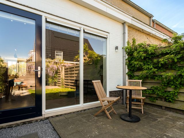 Hoge Weere 92, Zwaag