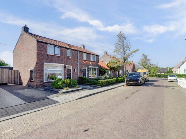 Ambachtsstraat 6, 'S-Gravenpolder