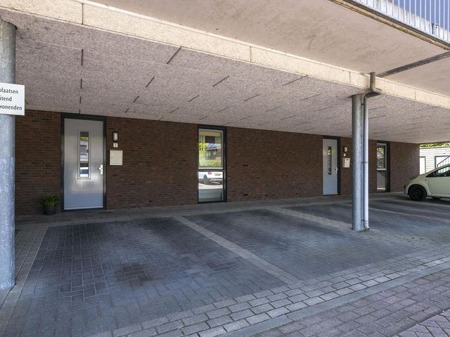 Corso 2, Huissen
