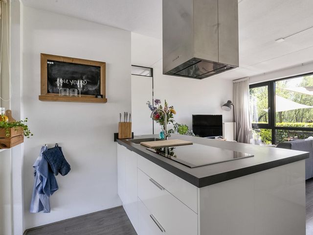 Corso 2, Huissen
