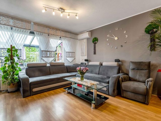 Bunschotenstraat 6, Tilburg