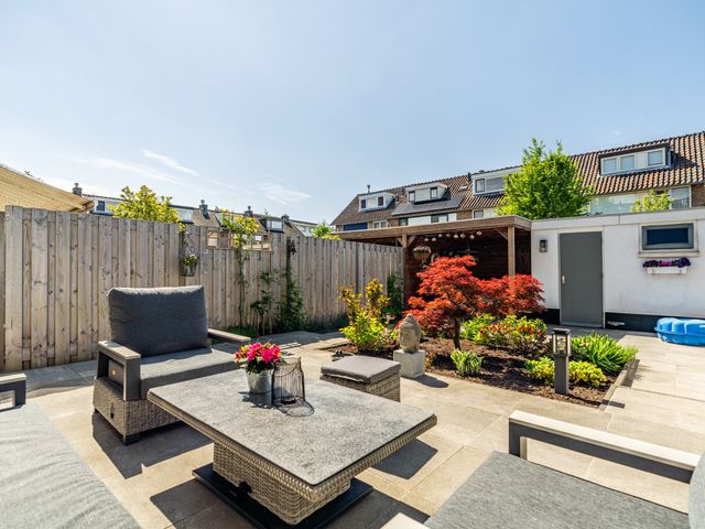 P.C. Hooftstraat 18, Waddinxveen