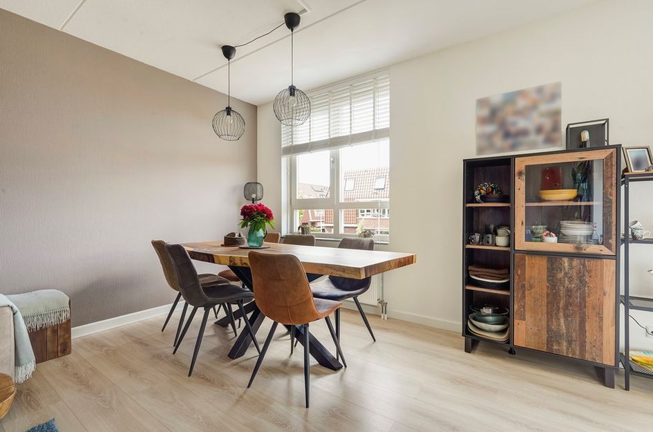 Tieratesstraat 22