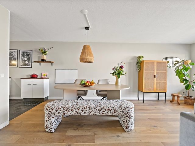 Kaasjeskruid 37, Den Hoorn