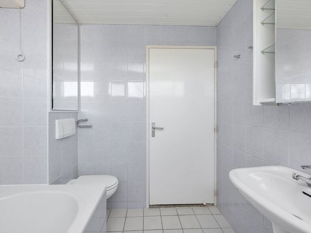 Kamperfoeliestraat 3, Landsmeer