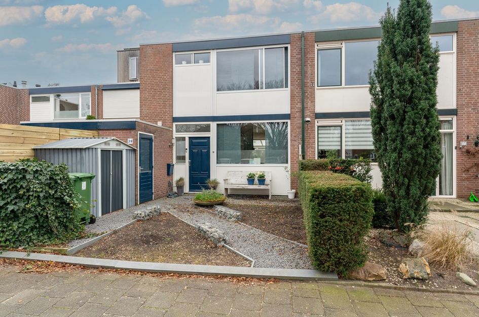 Eerste Buitenpepers 39