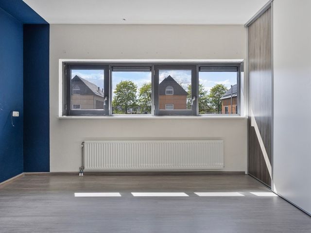 Windhalm 25, Hendrik-Ido-Ambacht